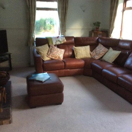 Celyn Villa Bed And Breakfast Holywell  Buitenkant foto