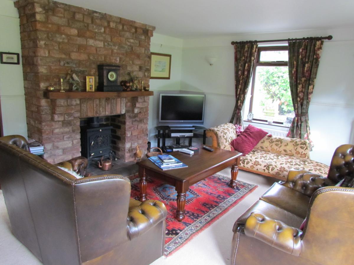 Celyn Villa Bed And Breakfast Holywell  Buitenkant foto