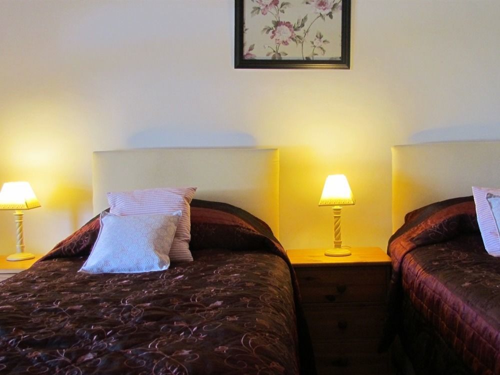 Celyn Villa Bed And Breakfast Holywell  Buitenkant foto